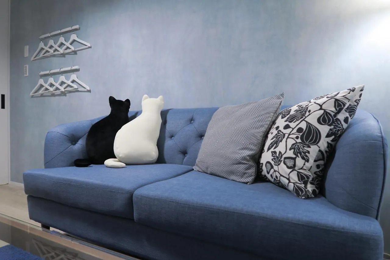 Neko Neko Apartment Osaka 0*,