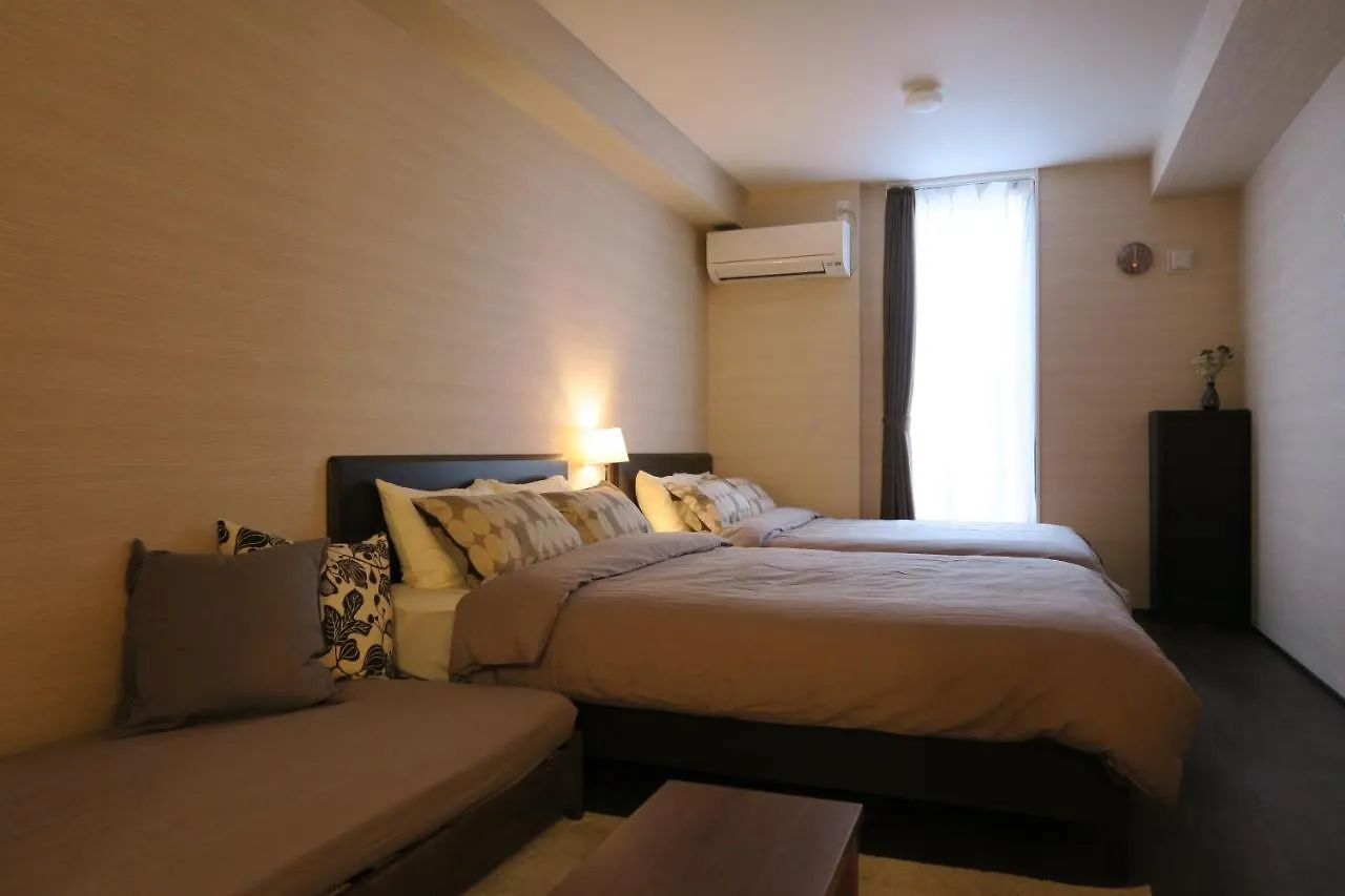 Neko Neko Apartment Osaka 0*,  Japan