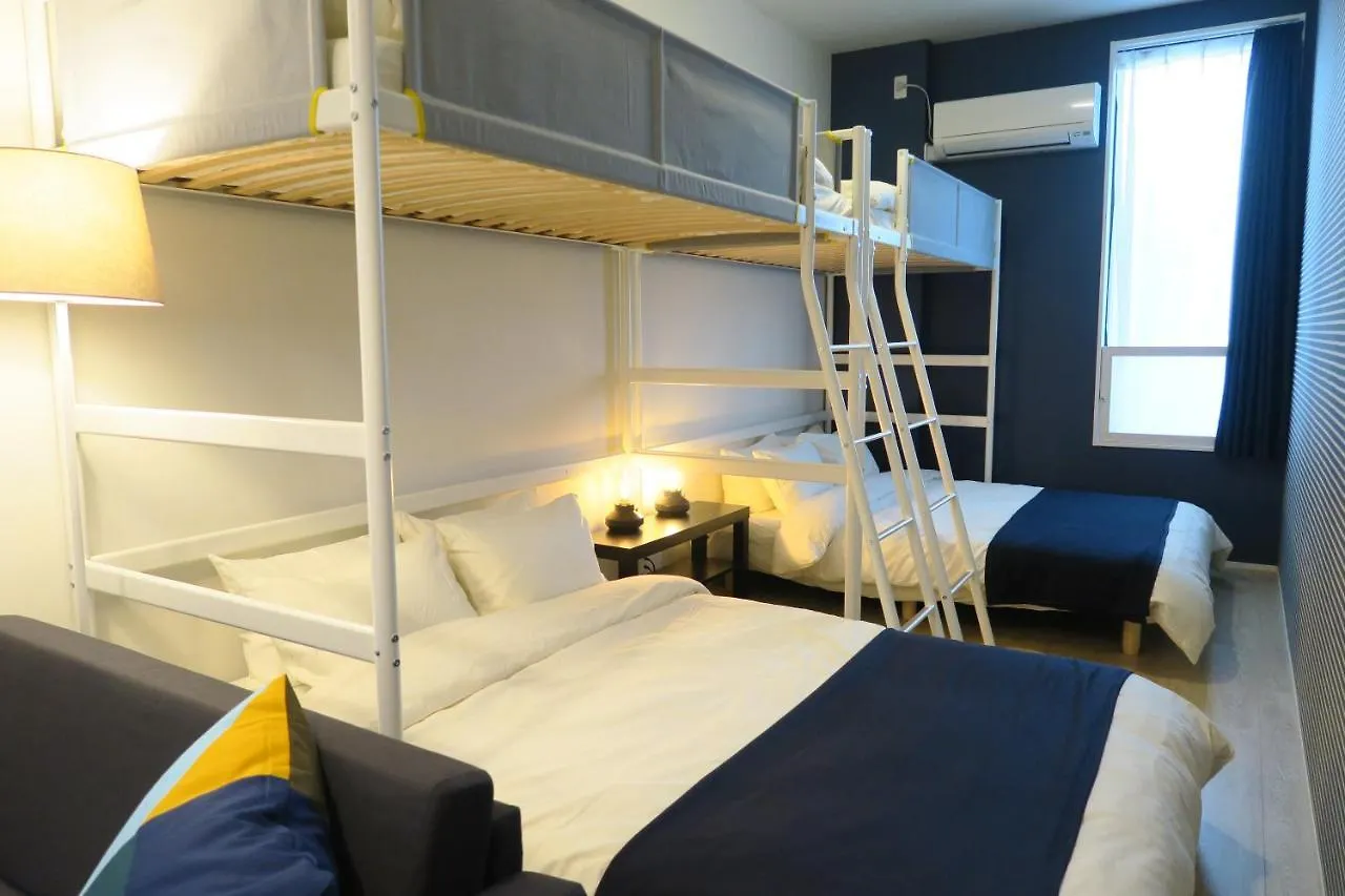 Neko Neko Apartment Osaka
