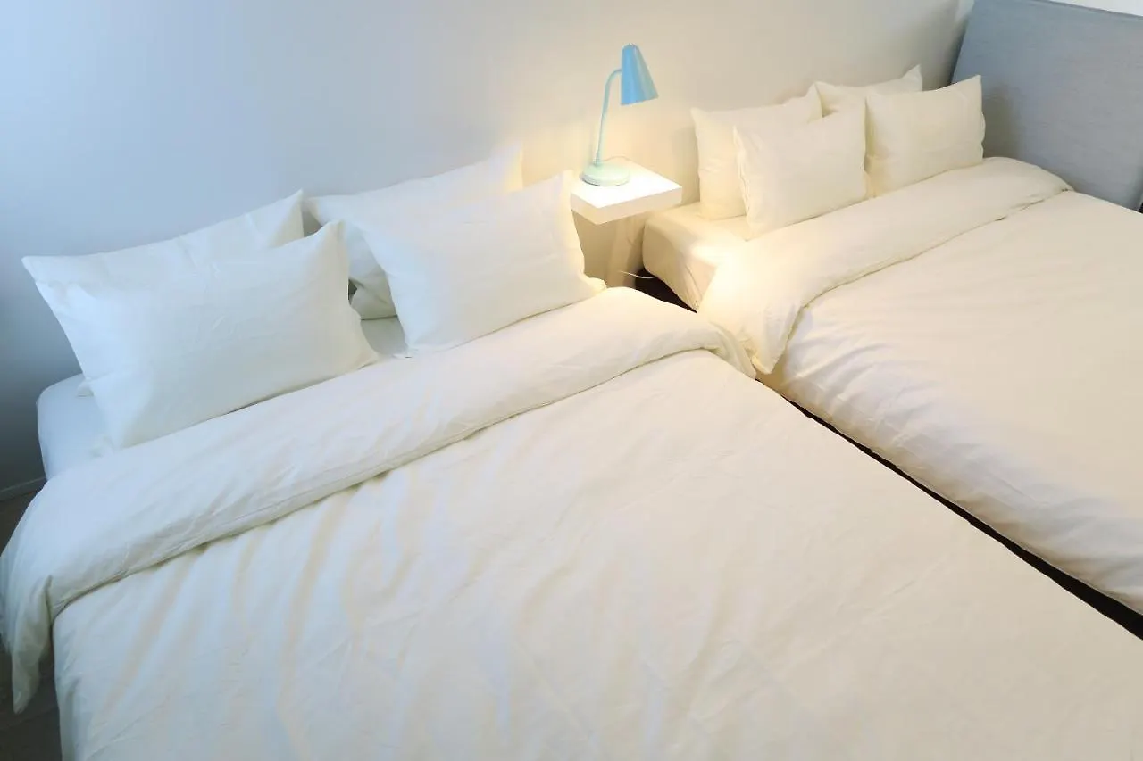 Neko Neko Apartment Osaka 0*,  Japan