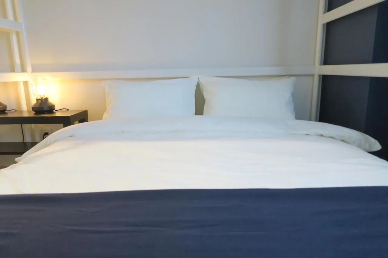 Neko Neko Apartment Osaka 0*,